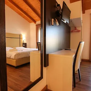 Thai Orchidee Restaurant&rooms , Garda (Verona) Italy