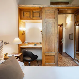 Morandi 3*, Florence Italy